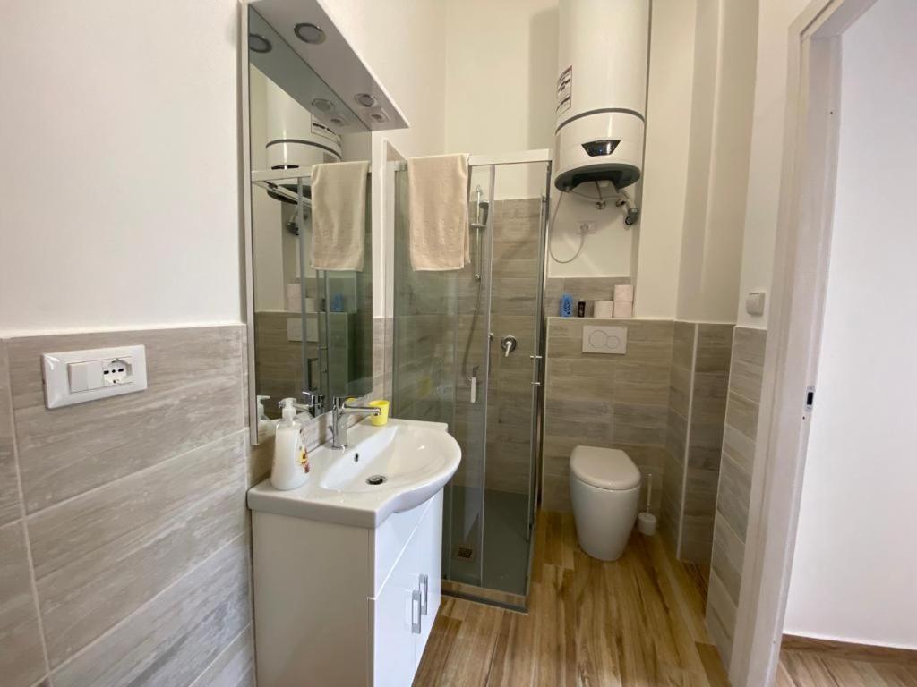 Hotel Residence Villa Nina Spotorno Zewnętrze zdjęcie